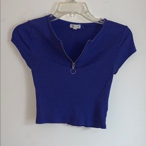 Zip up cute crop top